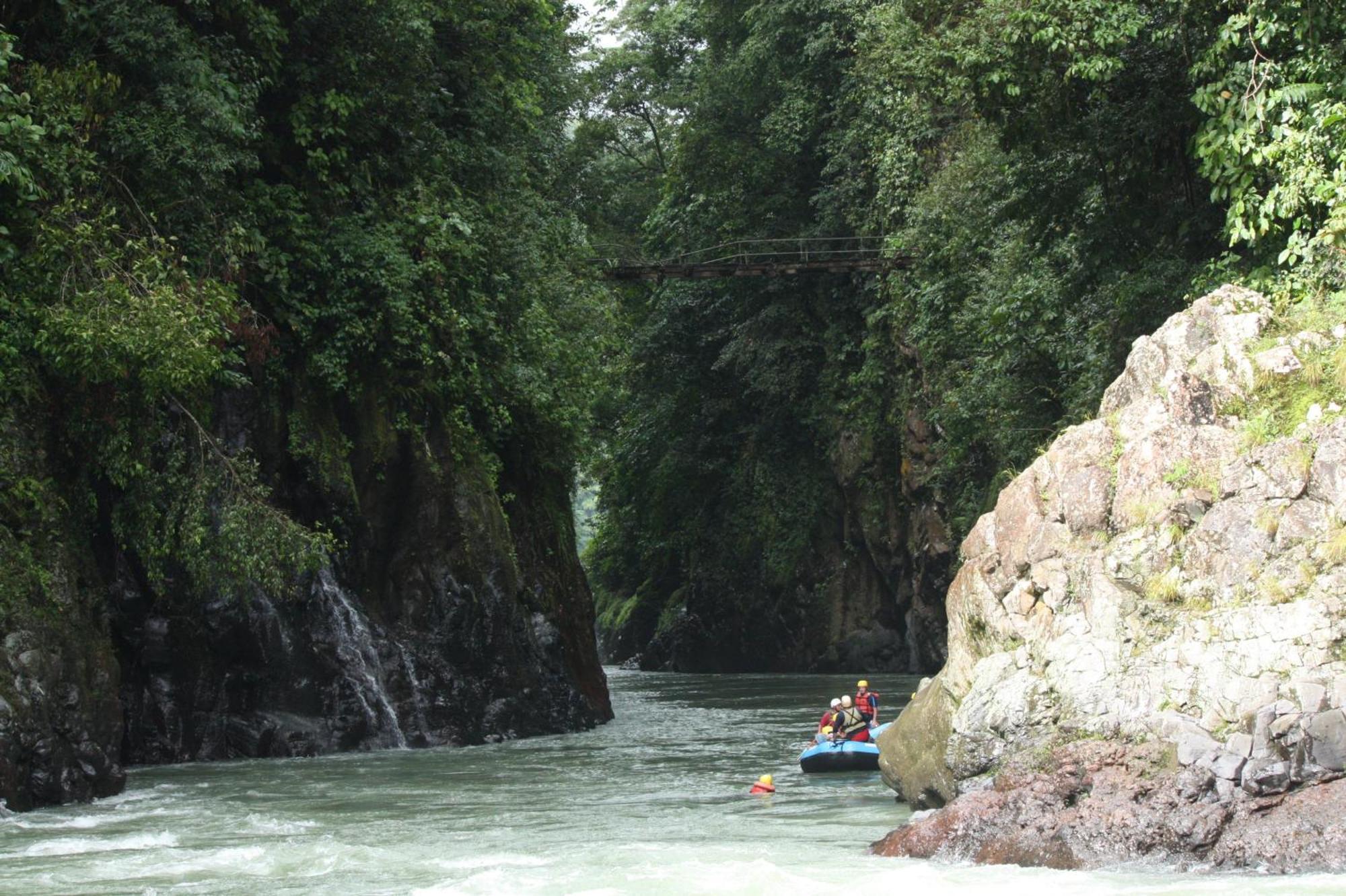 Pacuare River Lodge Bajo Tigre Exterior foto